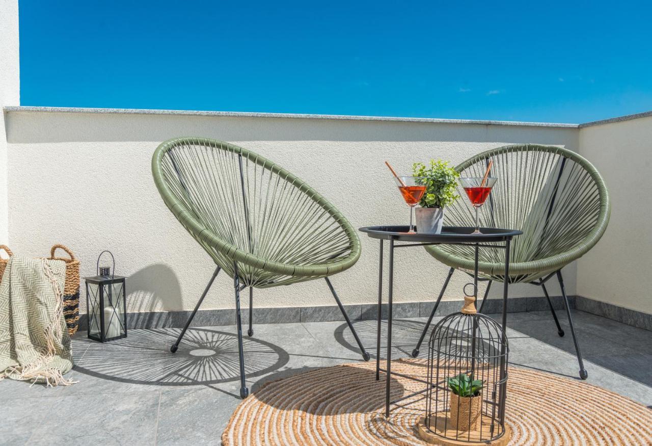 Marilu Luxury Apartments Drage Exteriör bild