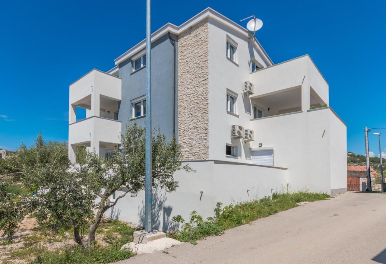 Marilu Luxury Apartments Drage Exteriör bild